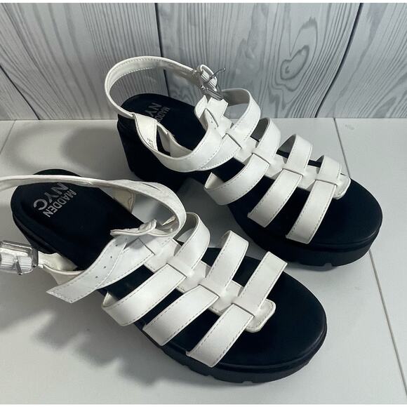 Madden Nyc Fisherman Sandal Chunky Retro Bratz  Strappy Sandal Size 10 - Picture 2 of 8